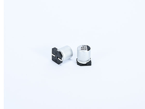 220UF16V 6.3*7.7  貼片電解電容